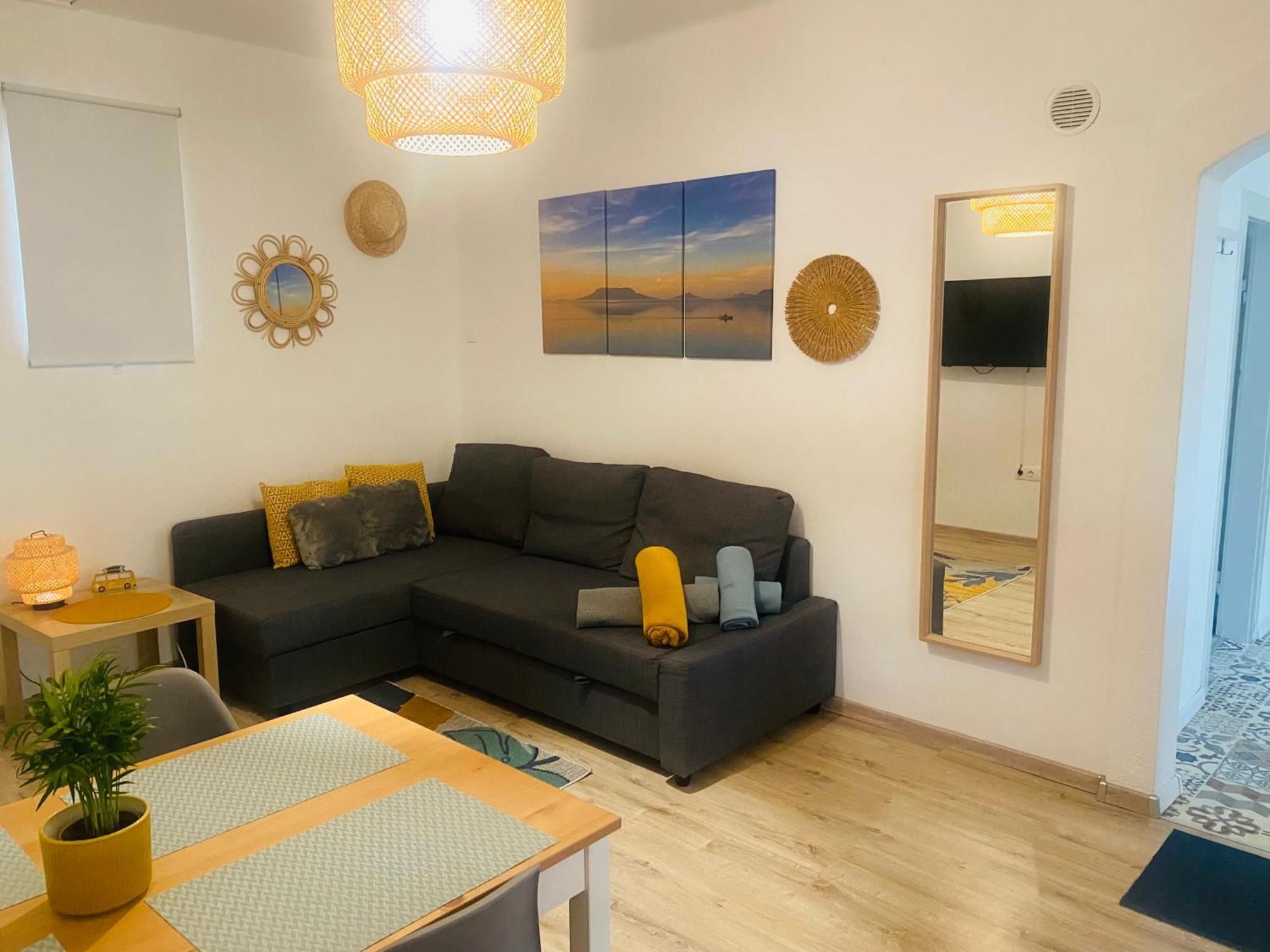 Bdcsny Apartman Бадаксонітьордемік Екстер'єр фото